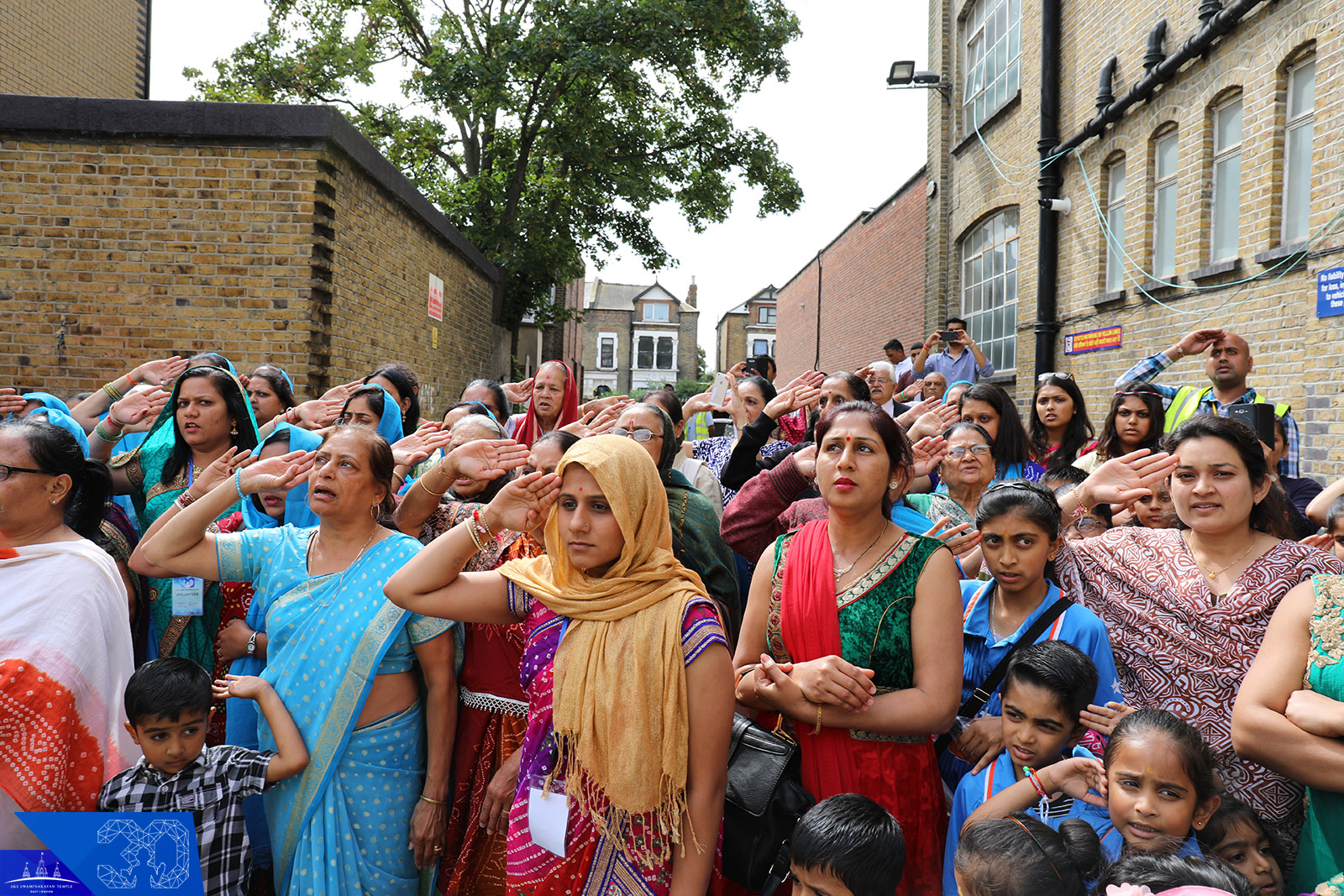 77 3  - ©1987-2017 SKS Swaminarayan Temple East London